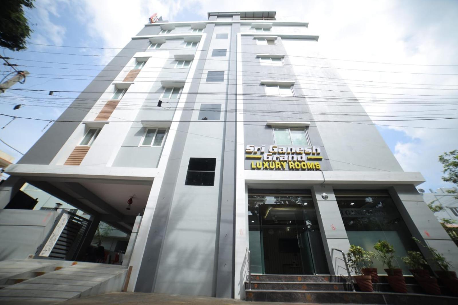 Sri Ganesh Grand Hotel Tirupati Exterior photo